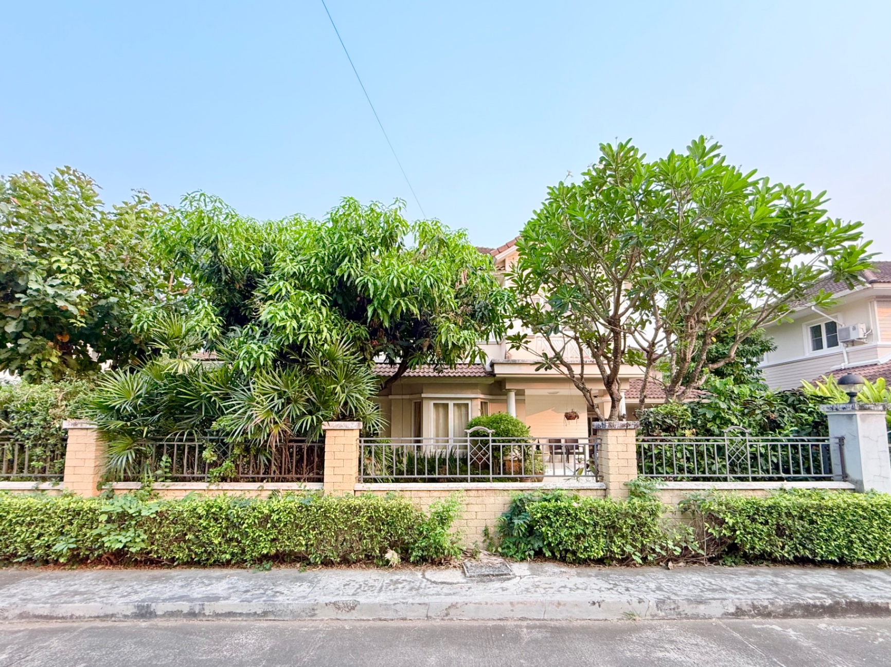 Home in Park - Image 1