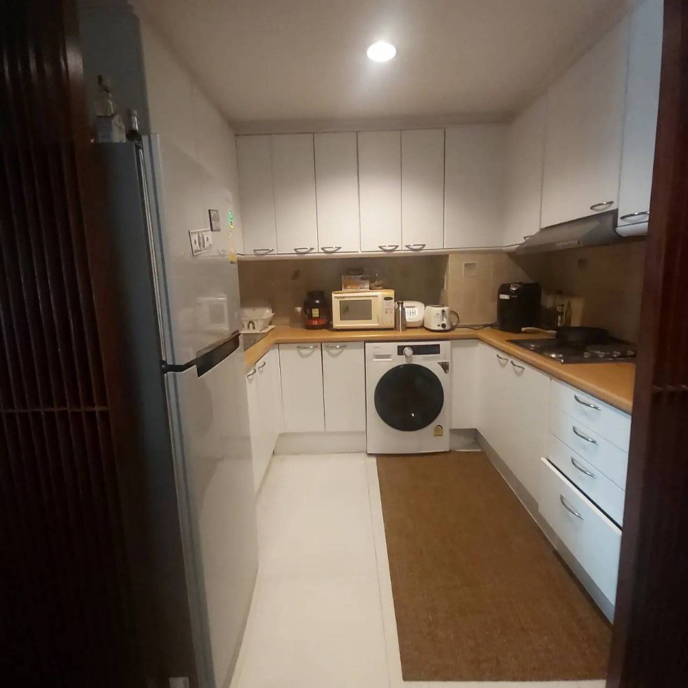 3 Bedroom Condo For Sale in Chong Nonsi, Yan Nawa, Bangkok - Image 3