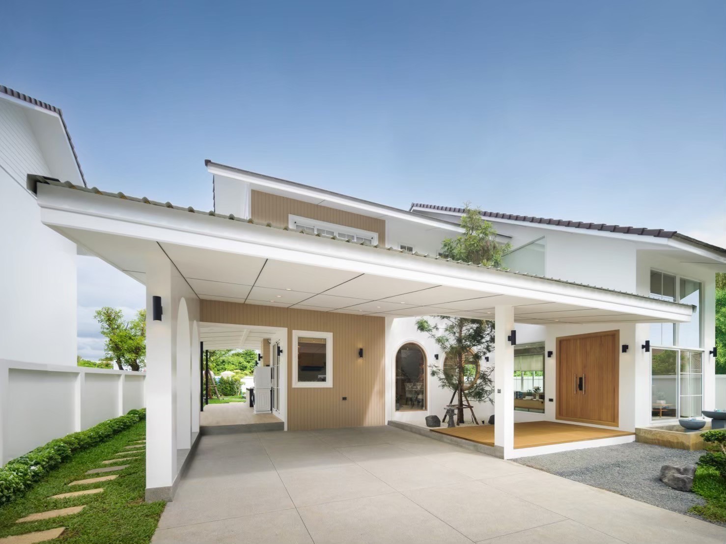 4 Bedroom House For Sale in San Phak Wan, Hang Dong, Chiang Mai - Image 1