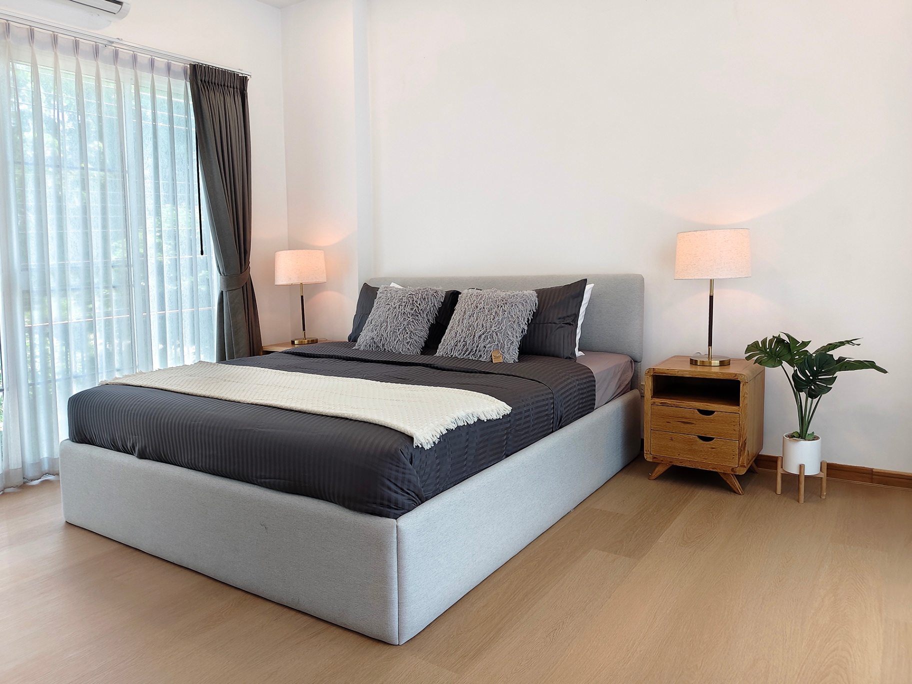4 Bedroom House For Sale in San Phak Wan, Hang Dong, Chiang Mai - Image 31