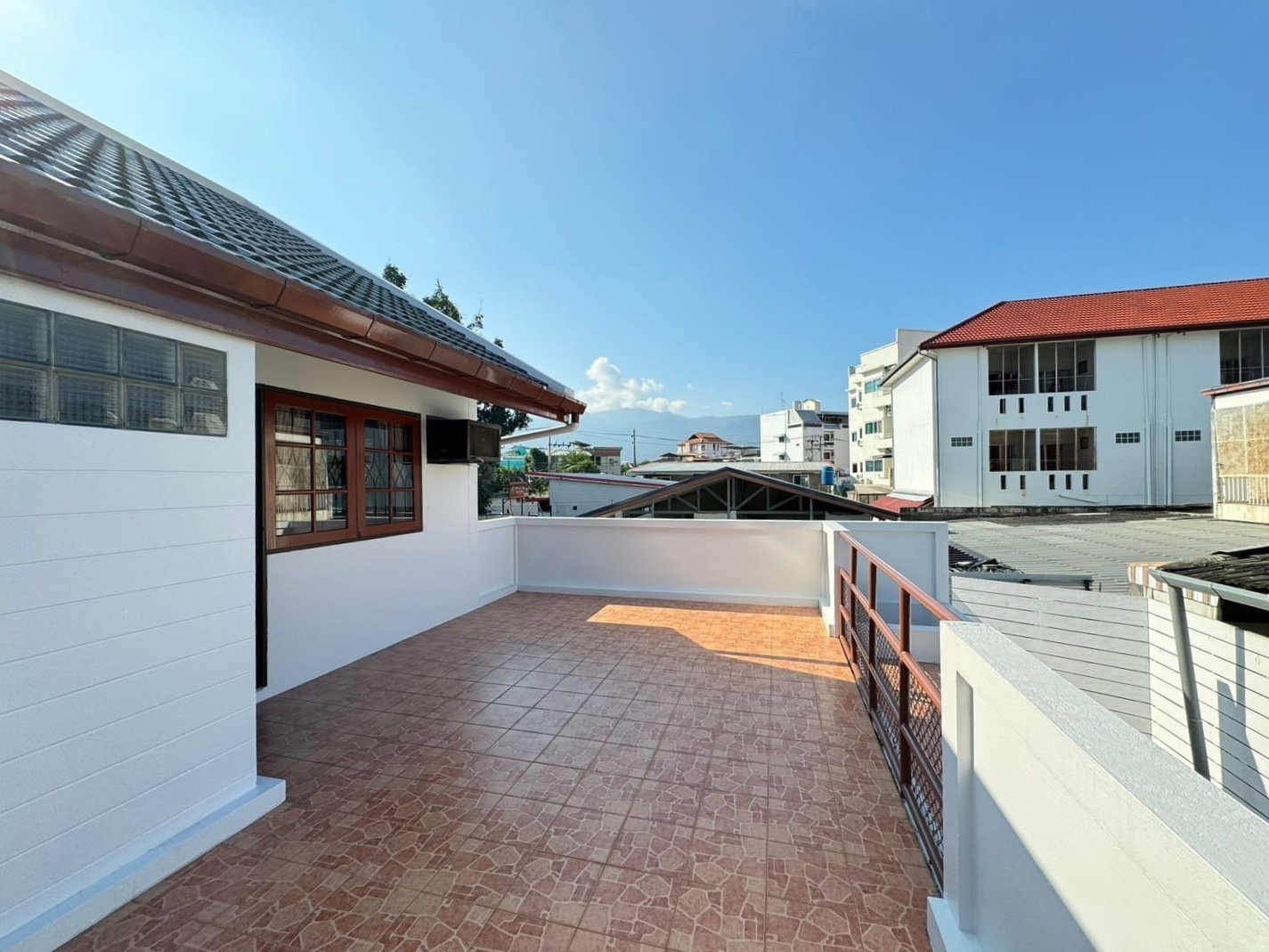 3 卧室 独立房屋  在  - Image 13