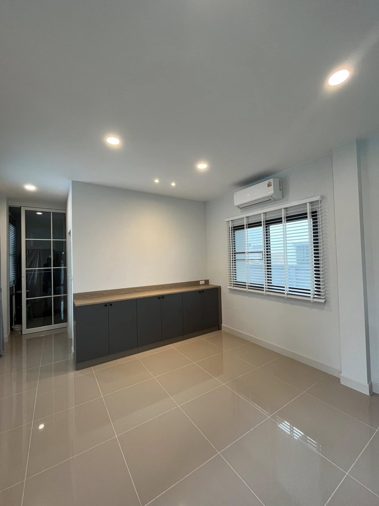 Grande Pleno Sukhumvit-Bangna - Image 5