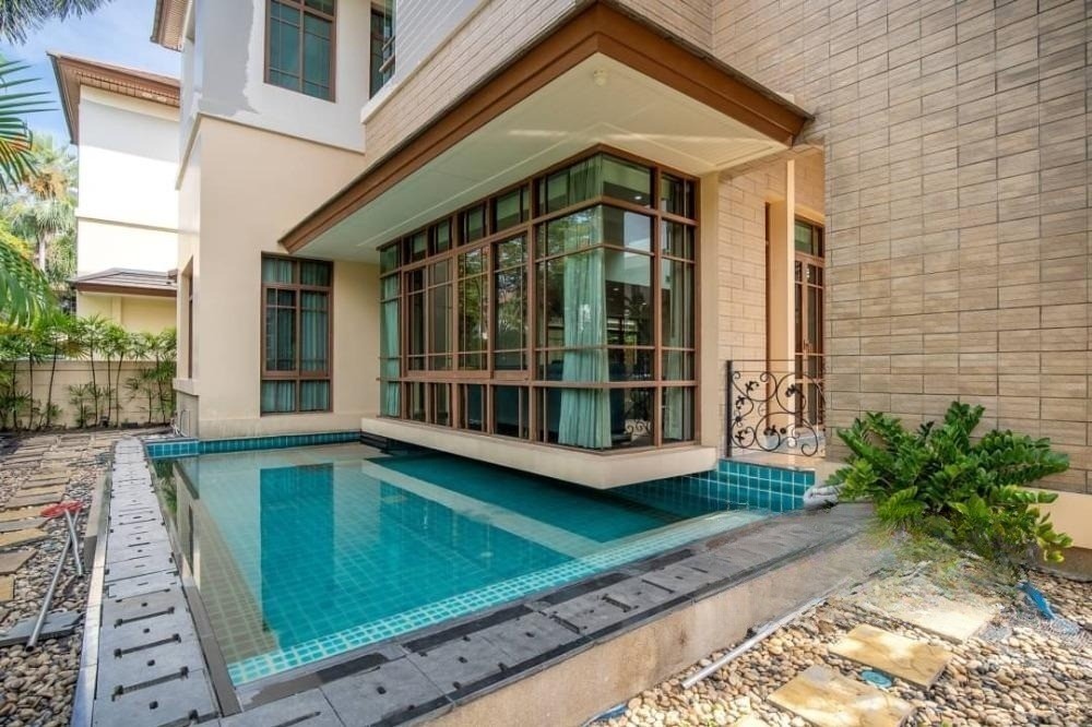 4 Bedroom House For Sale in Phra Khanong Nuea, Vadhana, Bangkok - Image 3