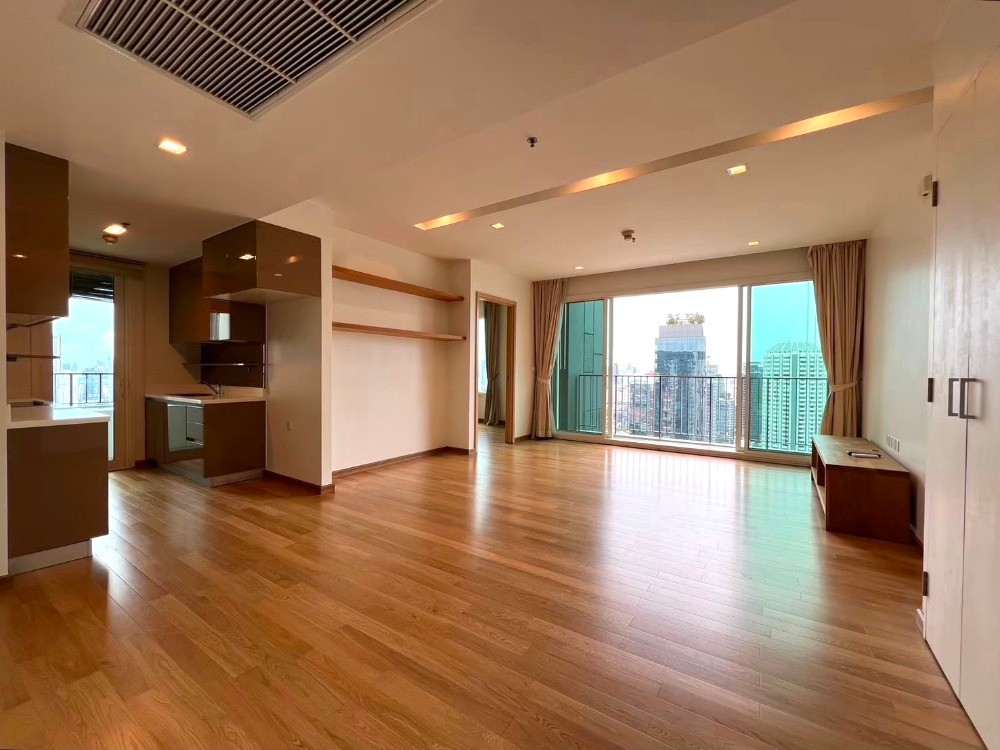 Siri at Sukhumvit Condominium - Image 2