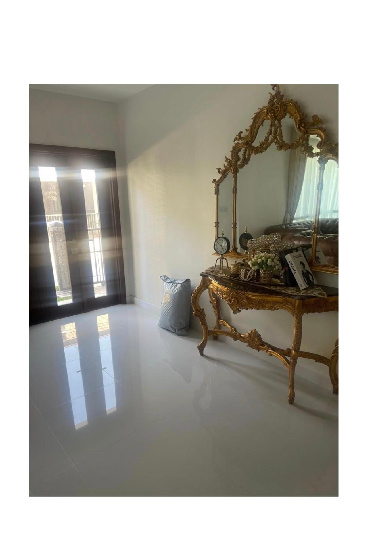 4 Bedroom House For Rent in Saphan Sung, Saphan Sung, Bangkok - Image 7