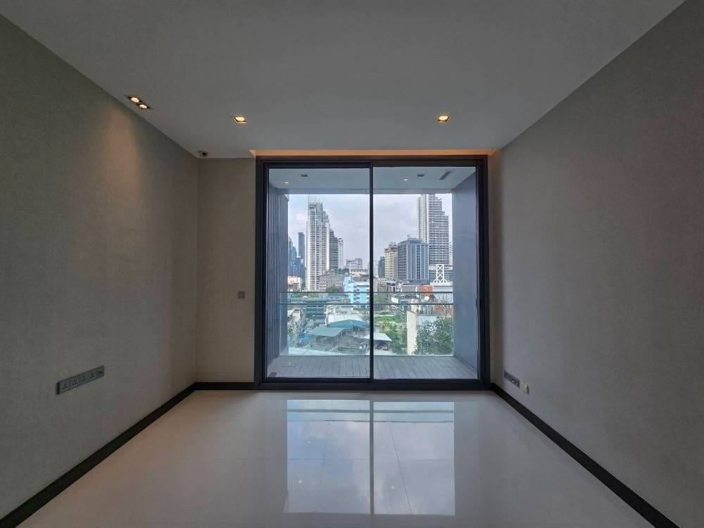 Q1 Sukhumvit Condo by Q House - Image 1