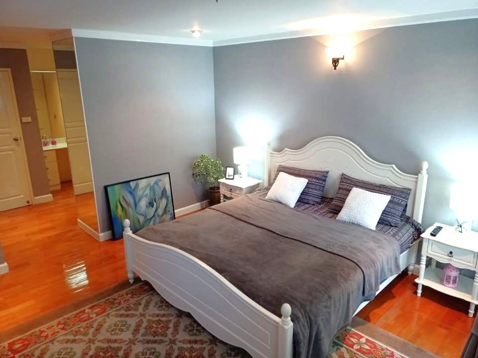 Supalai Place Condominium MAM (Sukhumvit 39 Phrom Phong) - Image 7