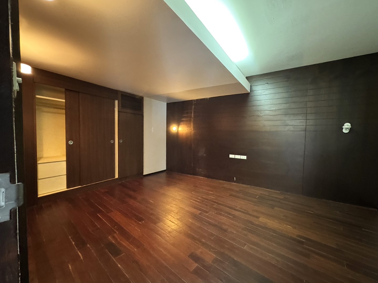 Chom Doi Condo 2 - Image 7