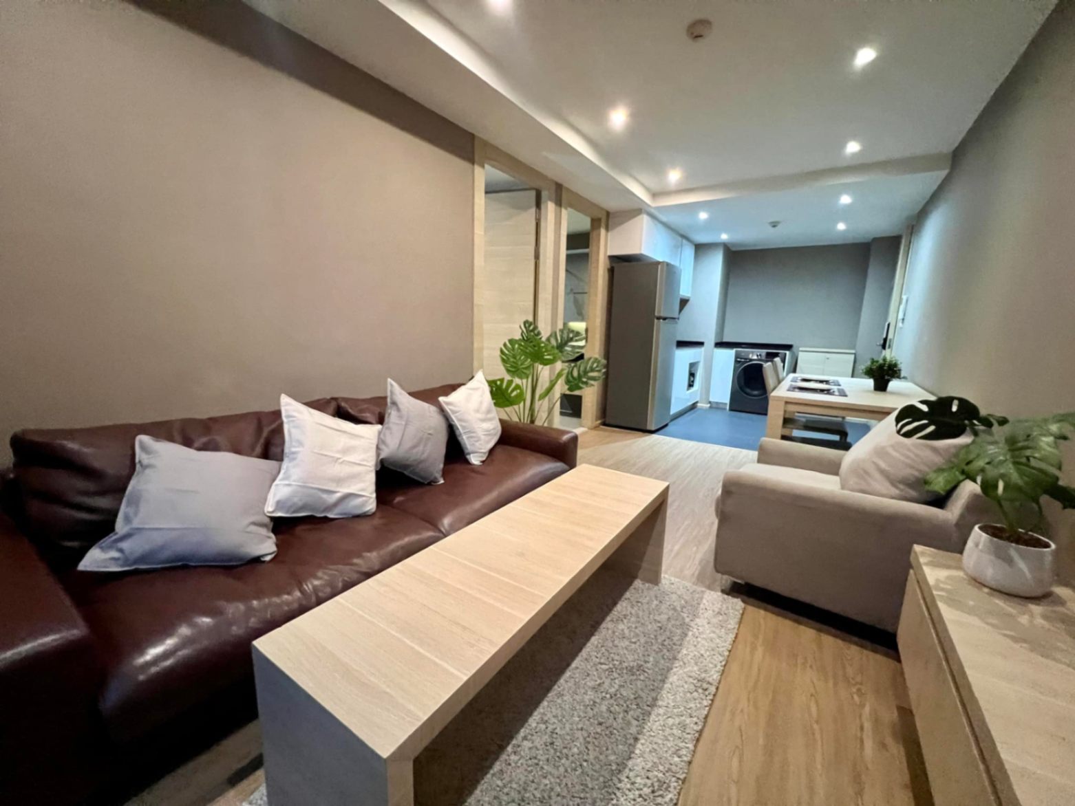 Klass Silom Condo - Image 14