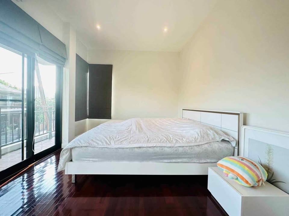 3 Bedroom House For Rent in Hang Dong, Hang Dong, Chiang Mai - Image 11