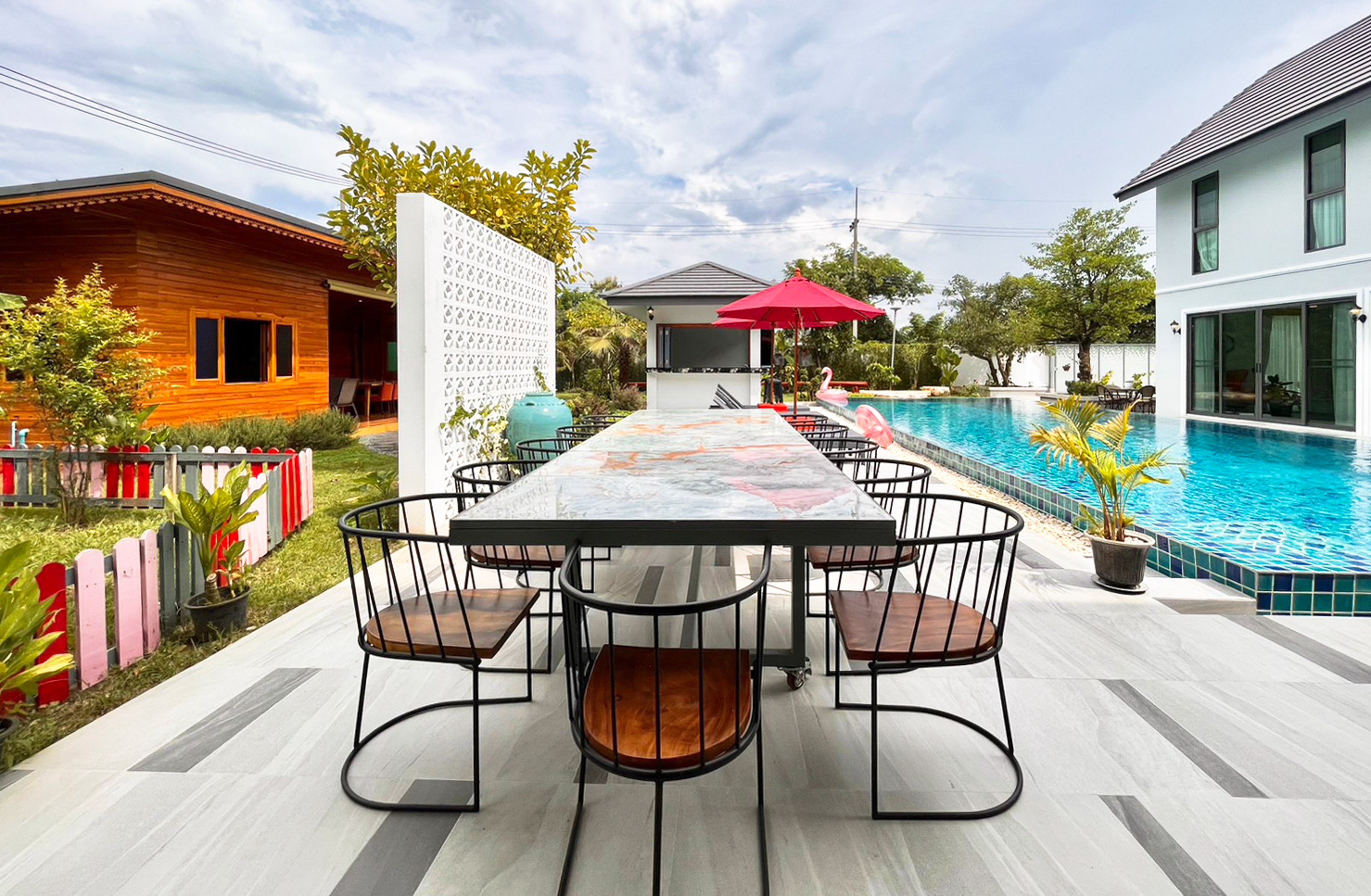 10 Bedroom House For Sale in San Na Meng, San Sai, Chiang Mai - Image 23