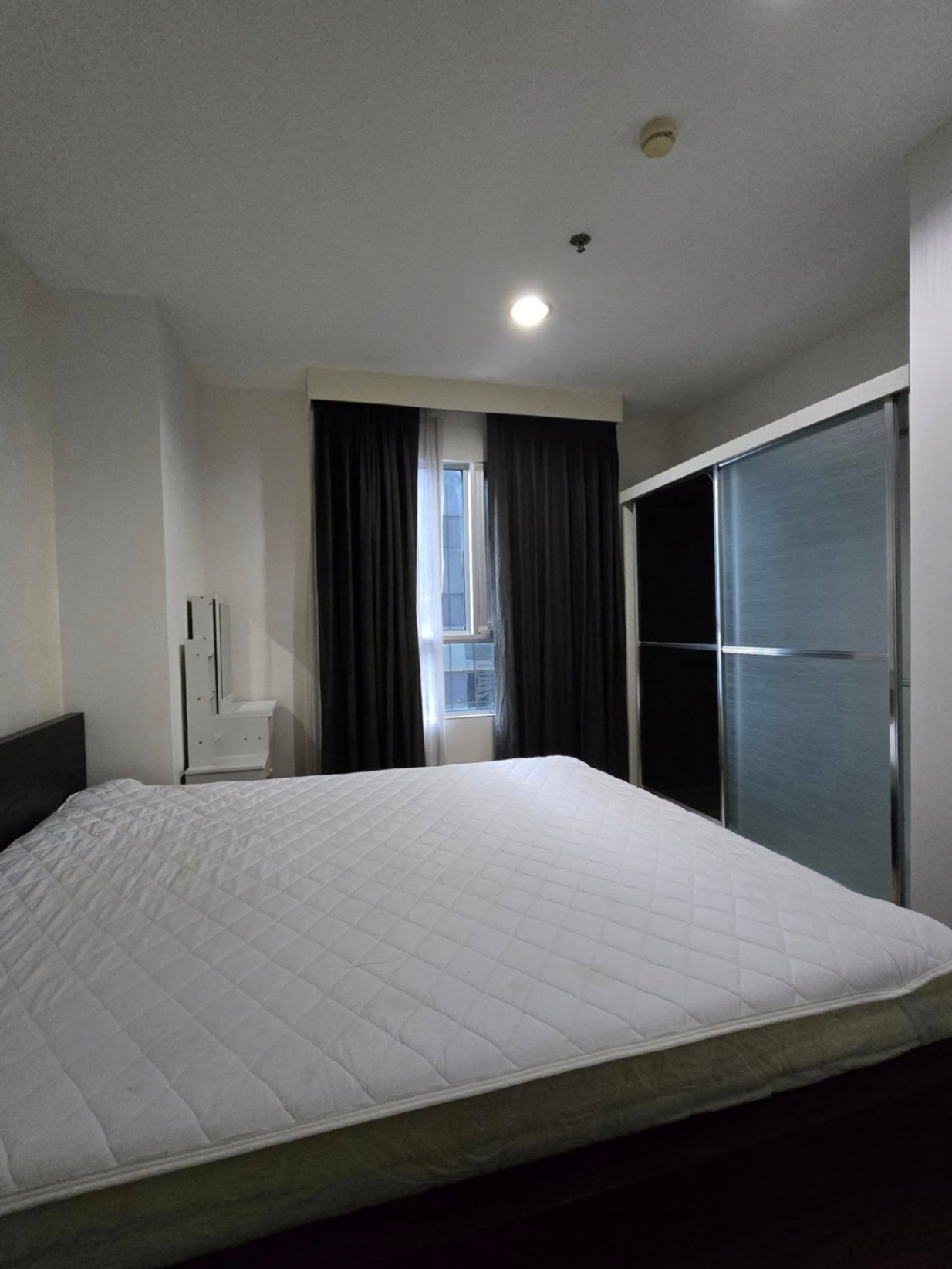 Belle Grand Rama 9 - Image 4