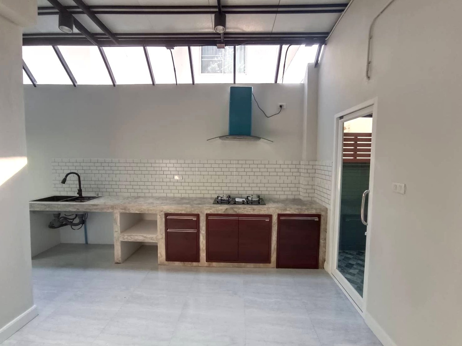 4 Bedroom House For Sale in San Na Meng, San Sai, Chiang Mai - Image 3