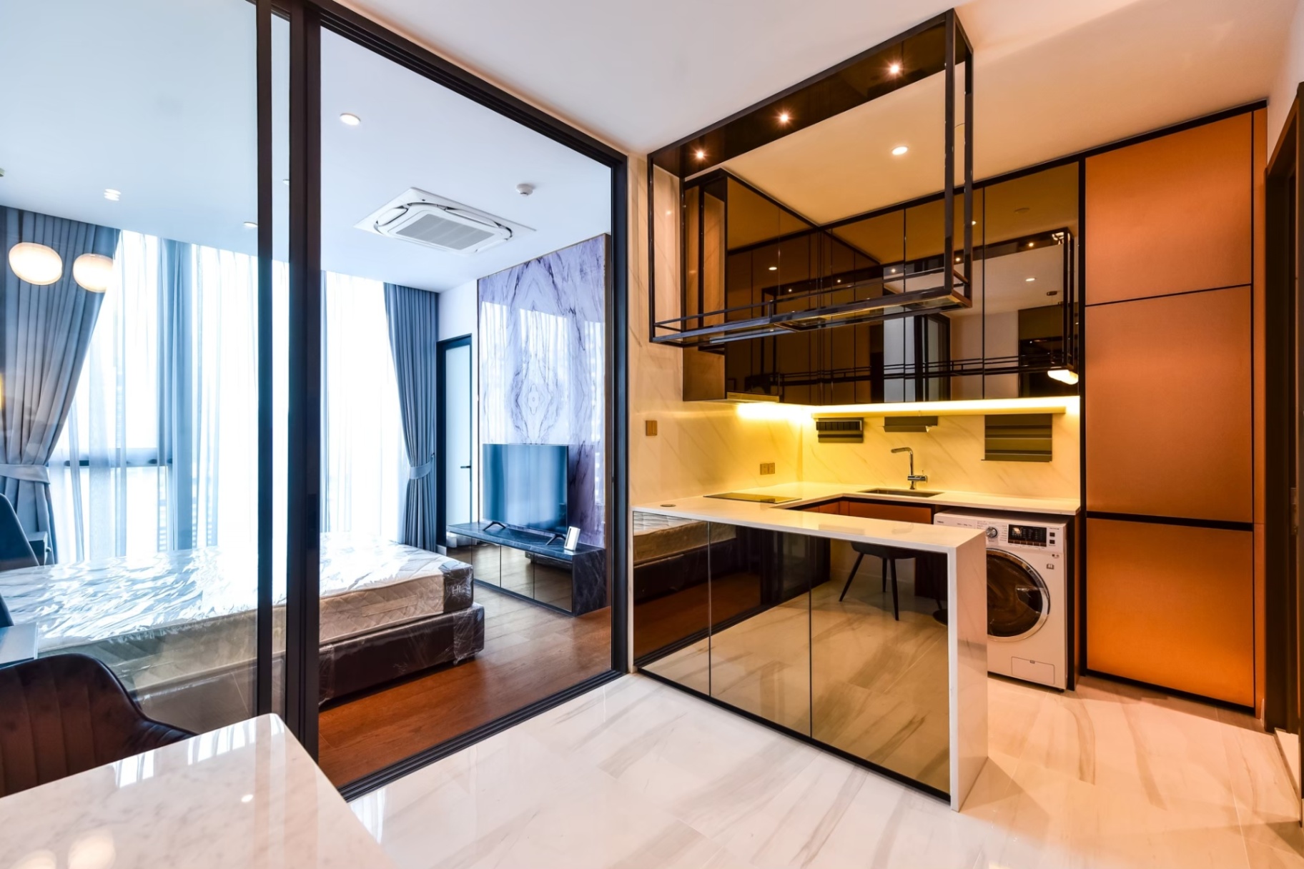 1 Bedroom Condo For Rent in Thung Mahamek, Sathon, Bangkok - Image 5