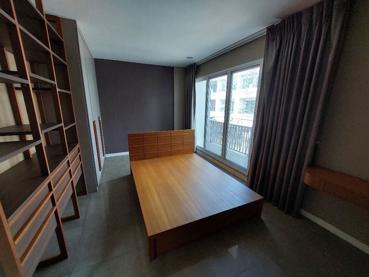 3 Bedroom Townhouse For Sale in Bang Khlo, Bang Kho Laem, Bangkok - Image 18