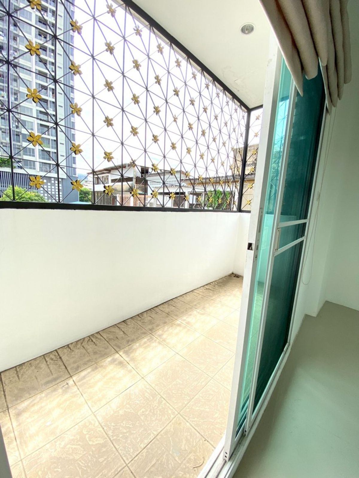  Retail Space For Sale in Yan Nawa, Sathon, Bangkok - Image 10