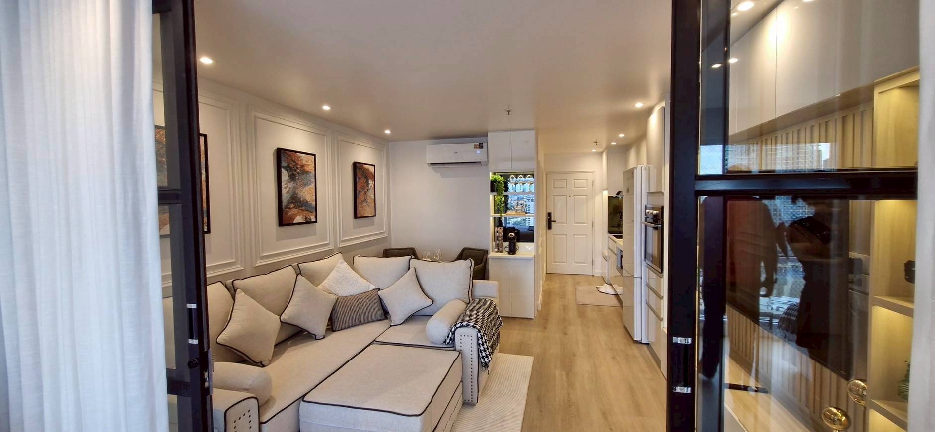 Sukhumvit Suites - Image 8