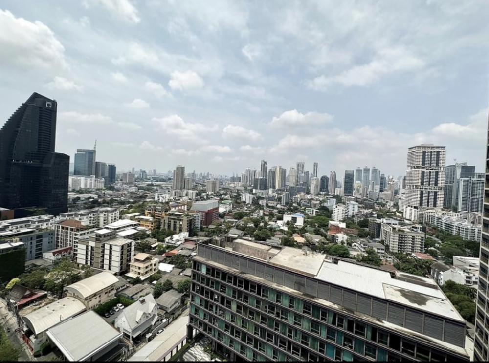 THE ESSE Asoke - Image 9
