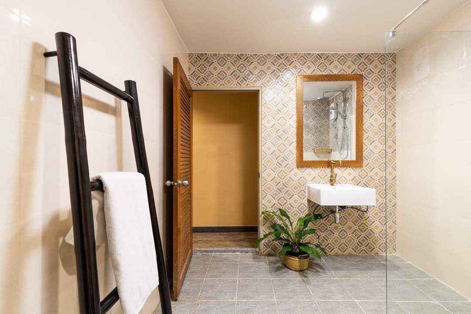 3 Bedroom House For Rent in Pathum Wan, Pathum Wan, Bangkok - Image 7