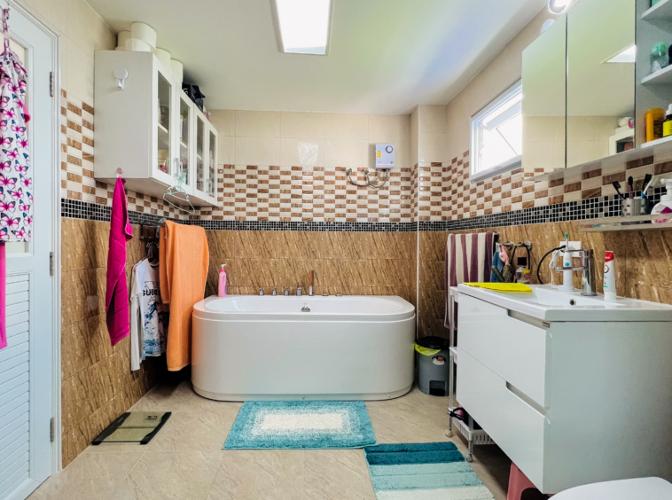 6 ห้องนอน บ้านเดี่ยว  ใน หนองหอย, เมืองเชียงใหม่, เชียงใหม่ - Image 12