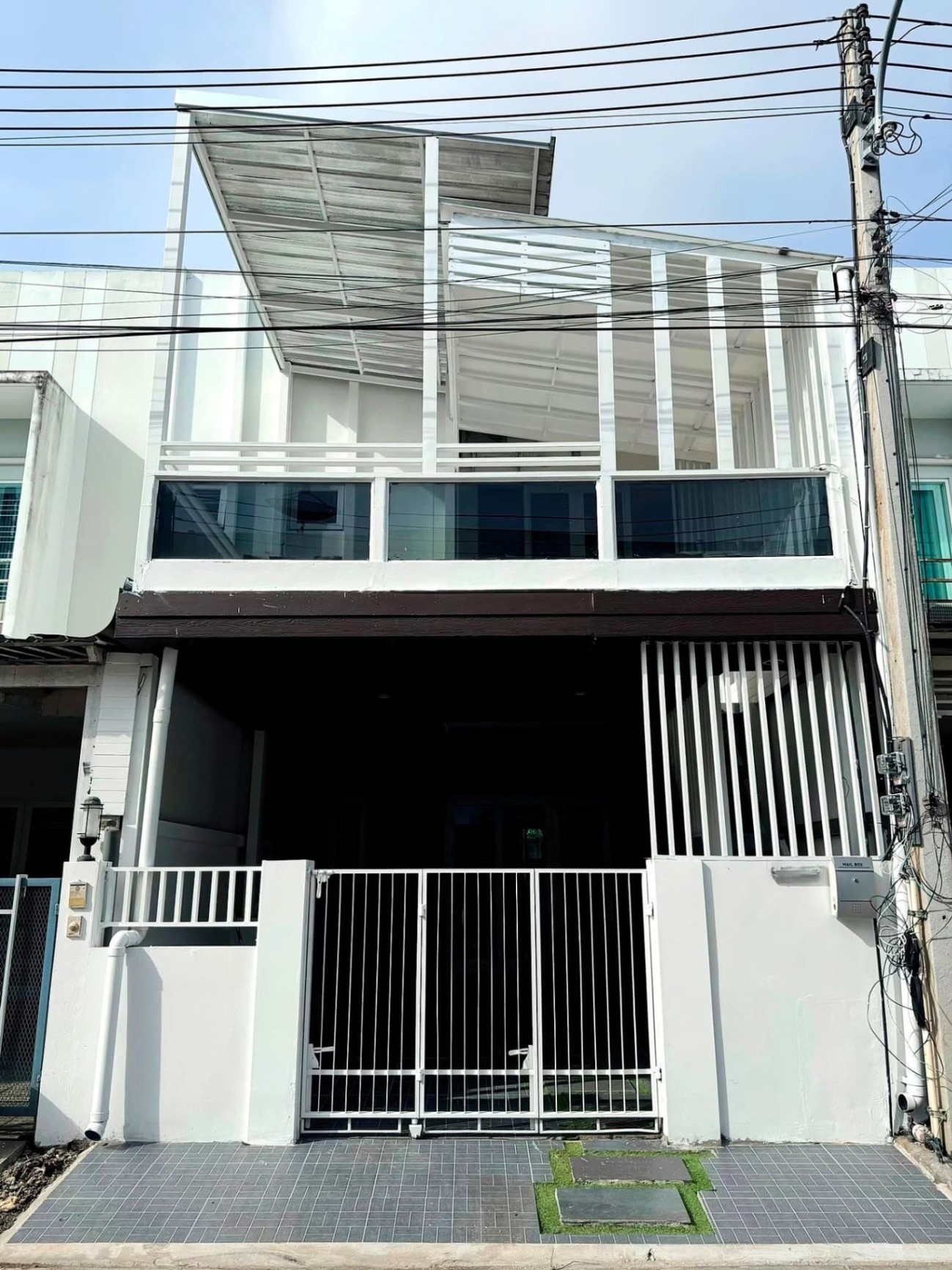 ดิ เออบาน่า +4 - Image 1