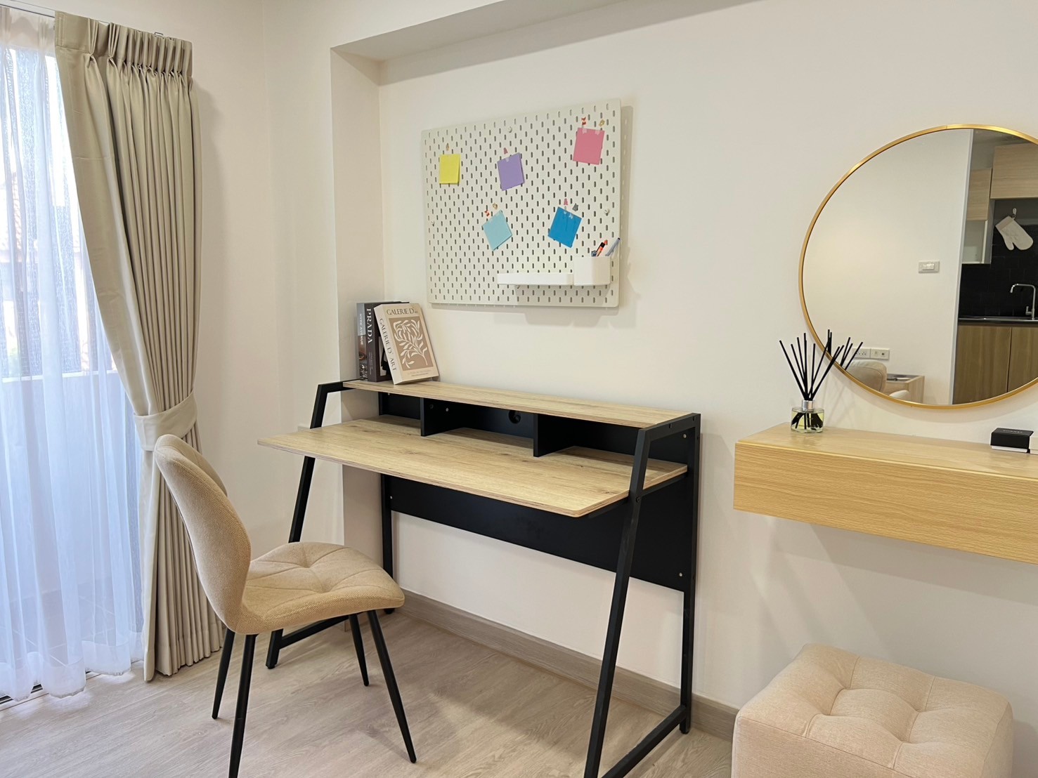Airport Home Condo - Image 5