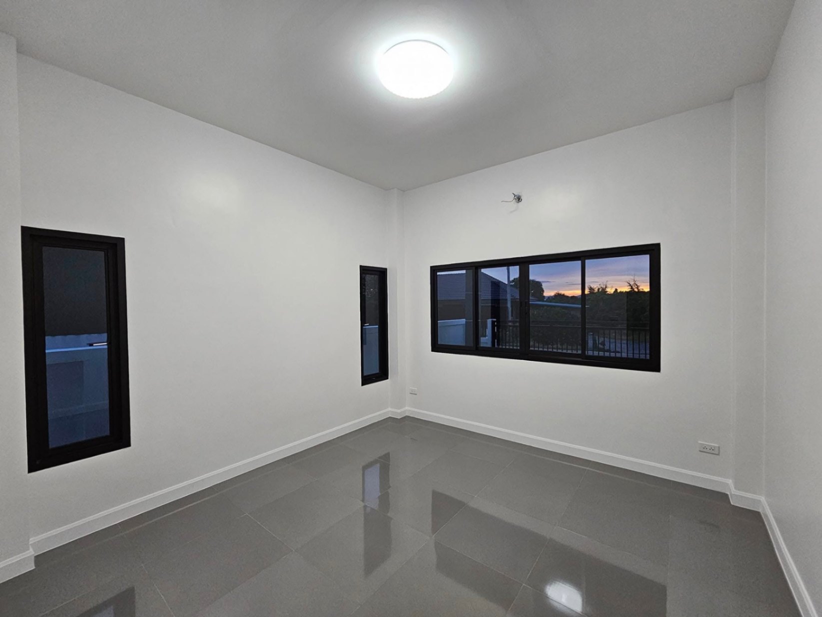 2 Bedroom House For Sale in Yang Noeng, Saraphi, Chiang Mai - Image 5