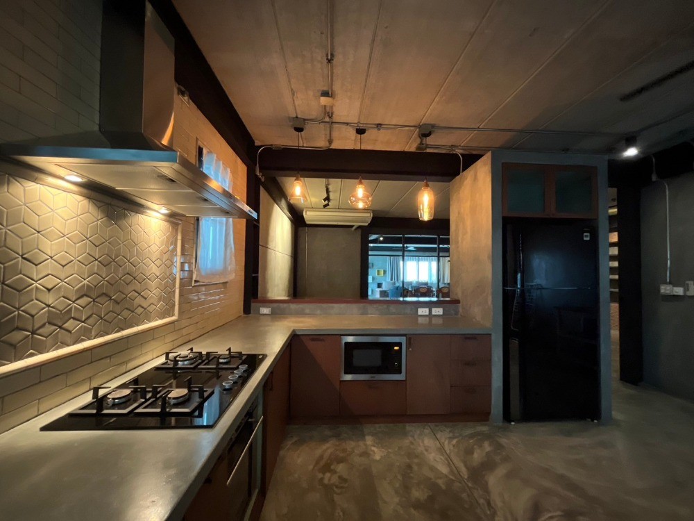 3 Bedroom Condo For Rent in Phra Khanong Nuea, Vadhana, Bangkok - Image 7