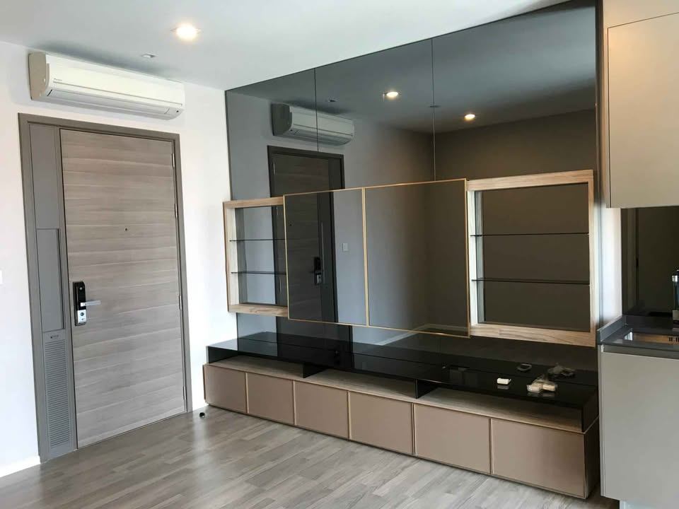 The Room Sukhumvit 69 - Image 2