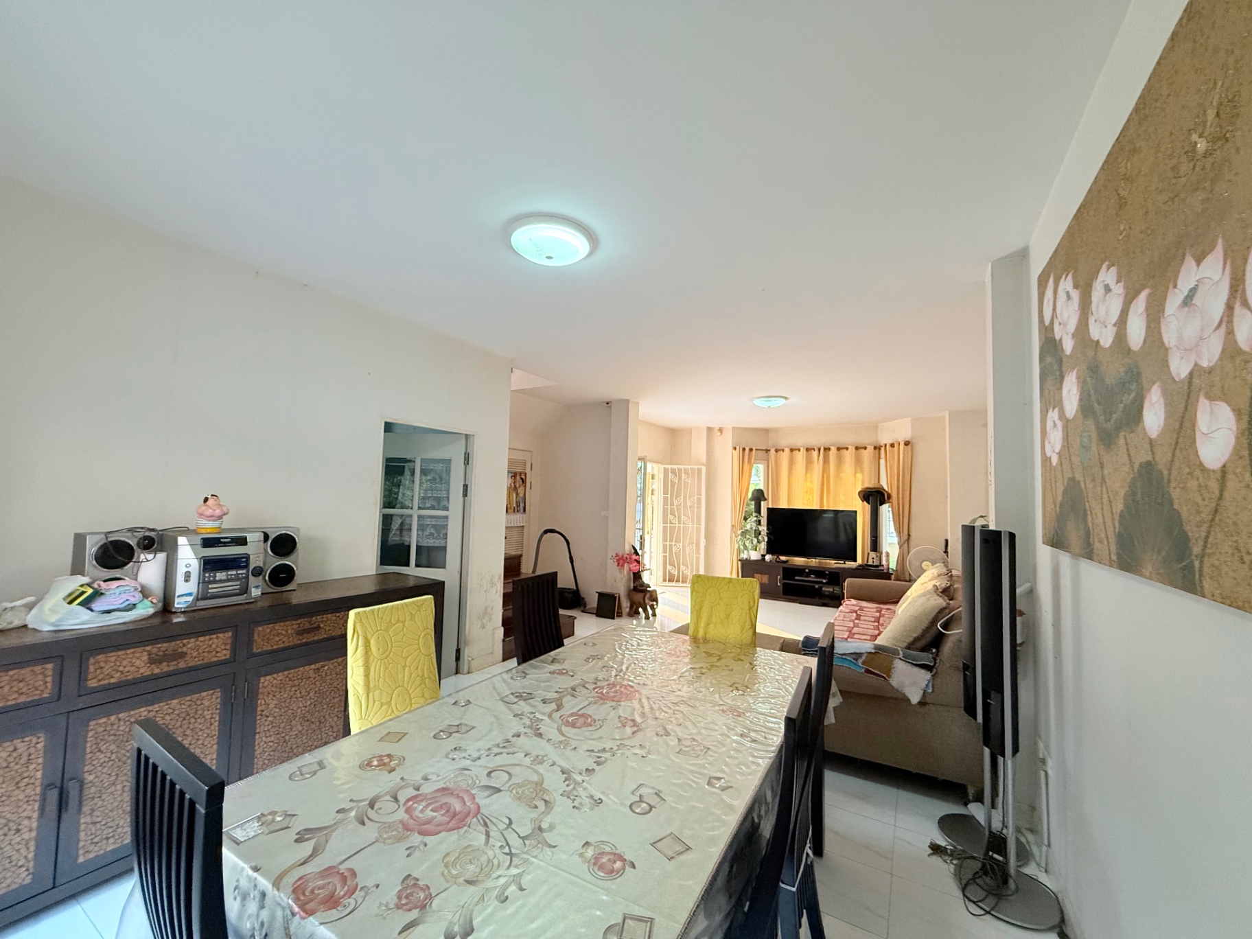 Home in Park - Image 6