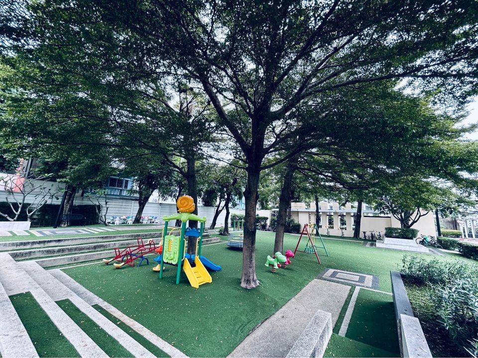 3 Bedroom Townhouse For Rent in Wang Thonglang, Wang Thonglang, Bangkok - Image 16