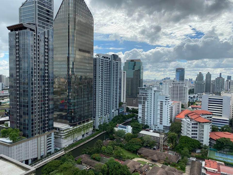 The Lofts Asok by Raimon Land - Image 8