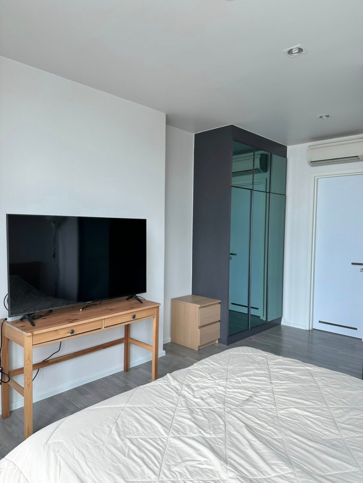 The Room Sukhumvit 69 - Image 4