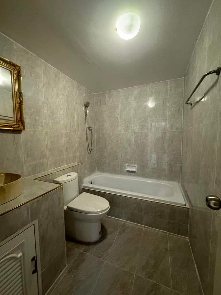 Supalai Place Condominium MAM (Sukhumvit 39 Phrom Phong) - Image 5