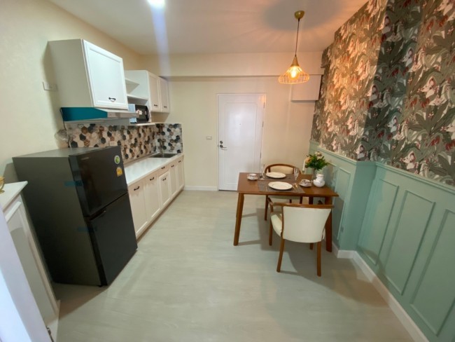 Riverside Condo - Image 3