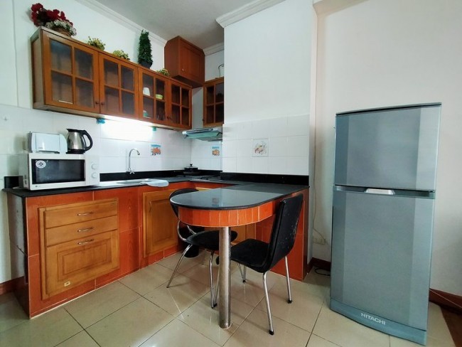 Riverside Condo - Image 2