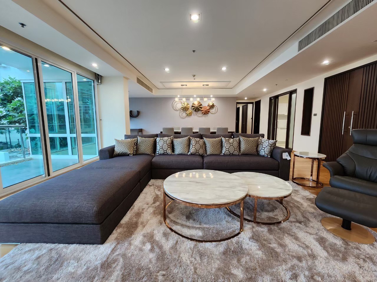 Belgravia Residences - Image 1