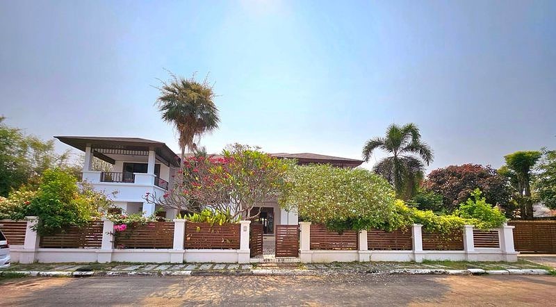 5 Bedroom House For Sale in Mae Sa, Mae Rim, Chiang Mai - Image 1