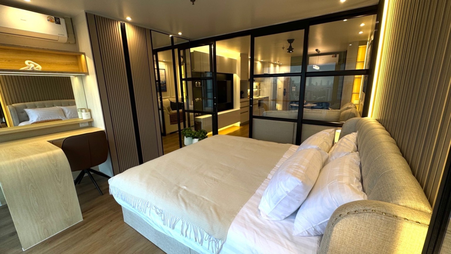 Sukhumvit Suite - Image 4