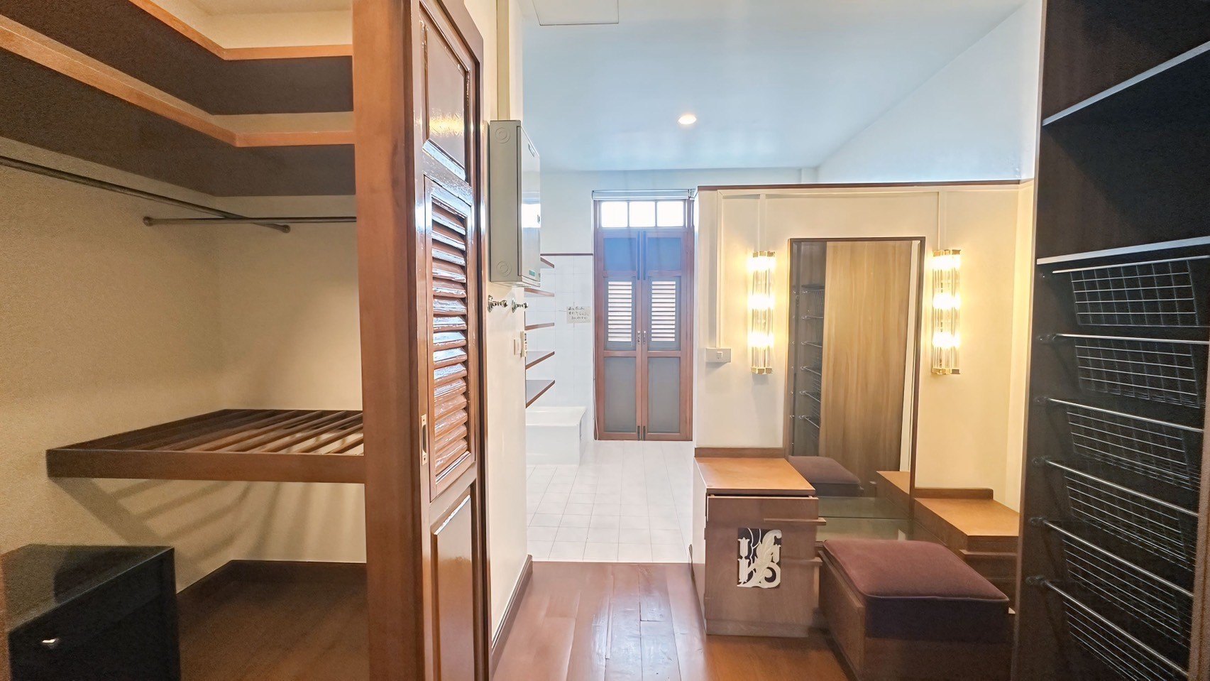 3 ห้องนอน บ้านเดี่ยว  ใน พระโขนง, คลองเตย, กรุงเทพมหานคร - Image 11