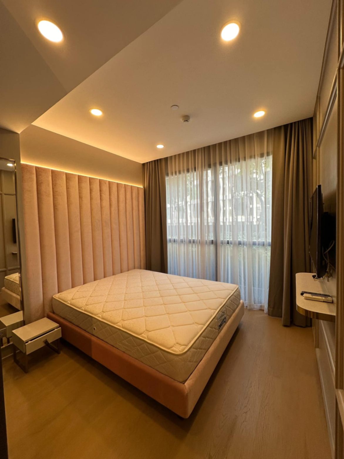 Ashton Chula - Silom - Image 4