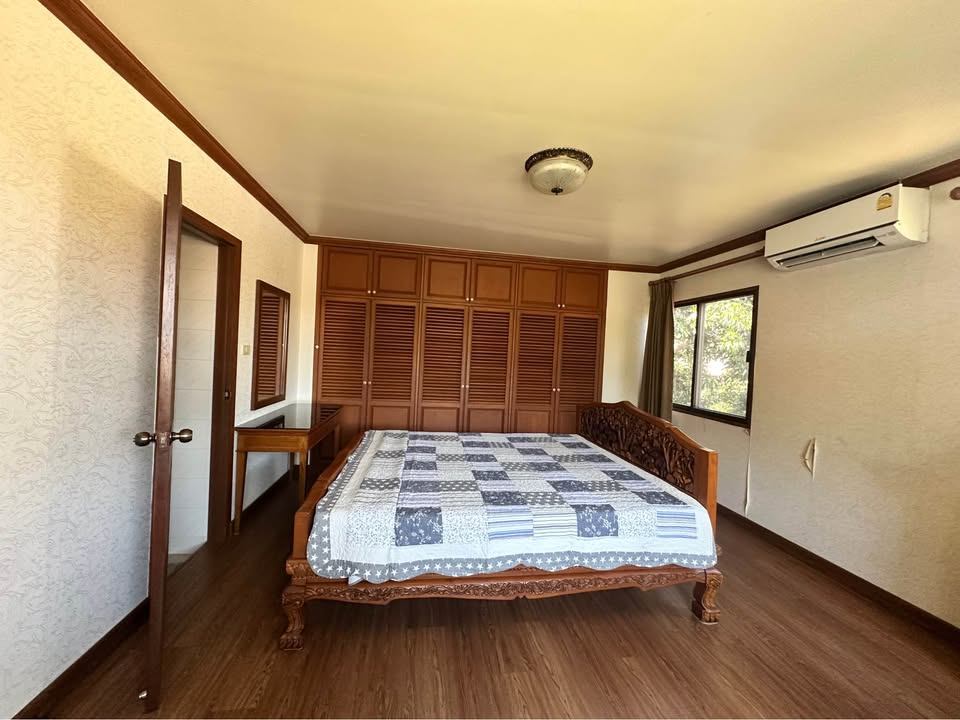 5 Bedroom House For Sale in Nong Khwai, Hang Dong, Chiang Mai - Image 14