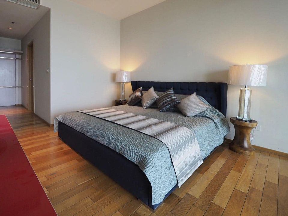 The Emporio Place - Image 6