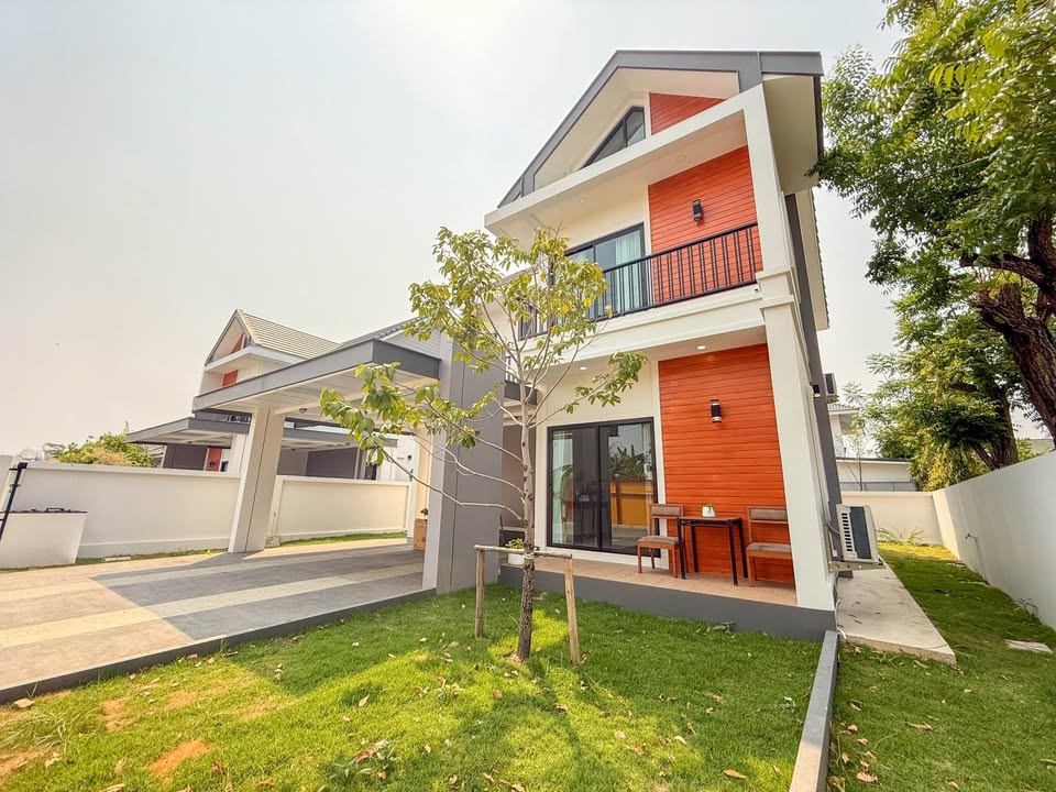 3 Bedroom House For Sale in Pa Daet, Mueang Chiang Mai, Chiang Mai - Image 4