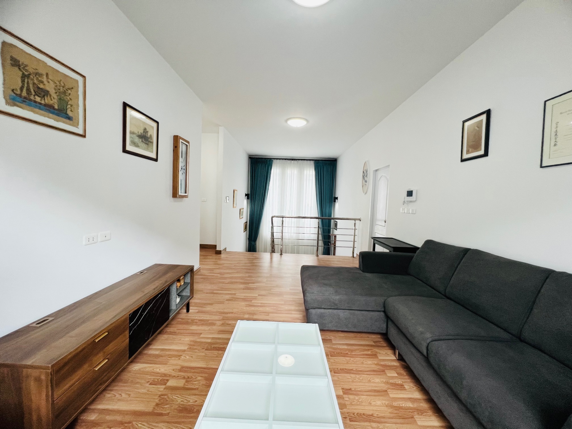 San Saran - Mod Chic - Image 18