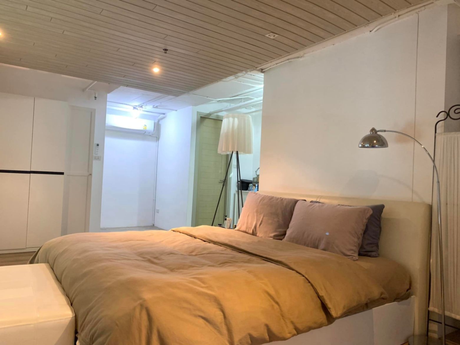 The Emporio Place - Image 4