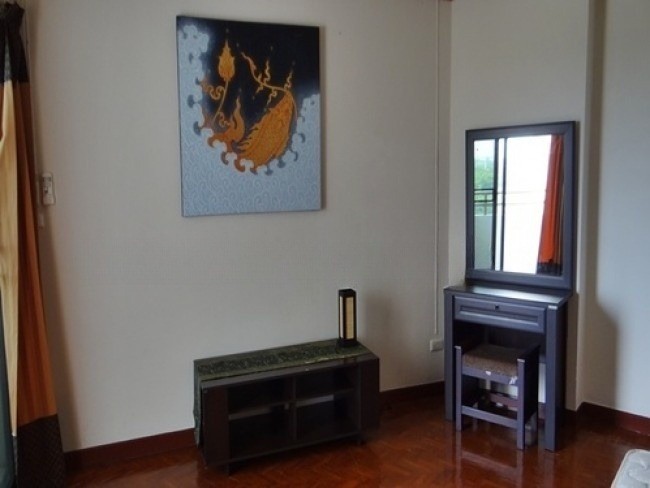 2 Bedroom Condo For Sale in Phra Sing, Mueang Chiang Mai, Chiang Mai - Image 3
