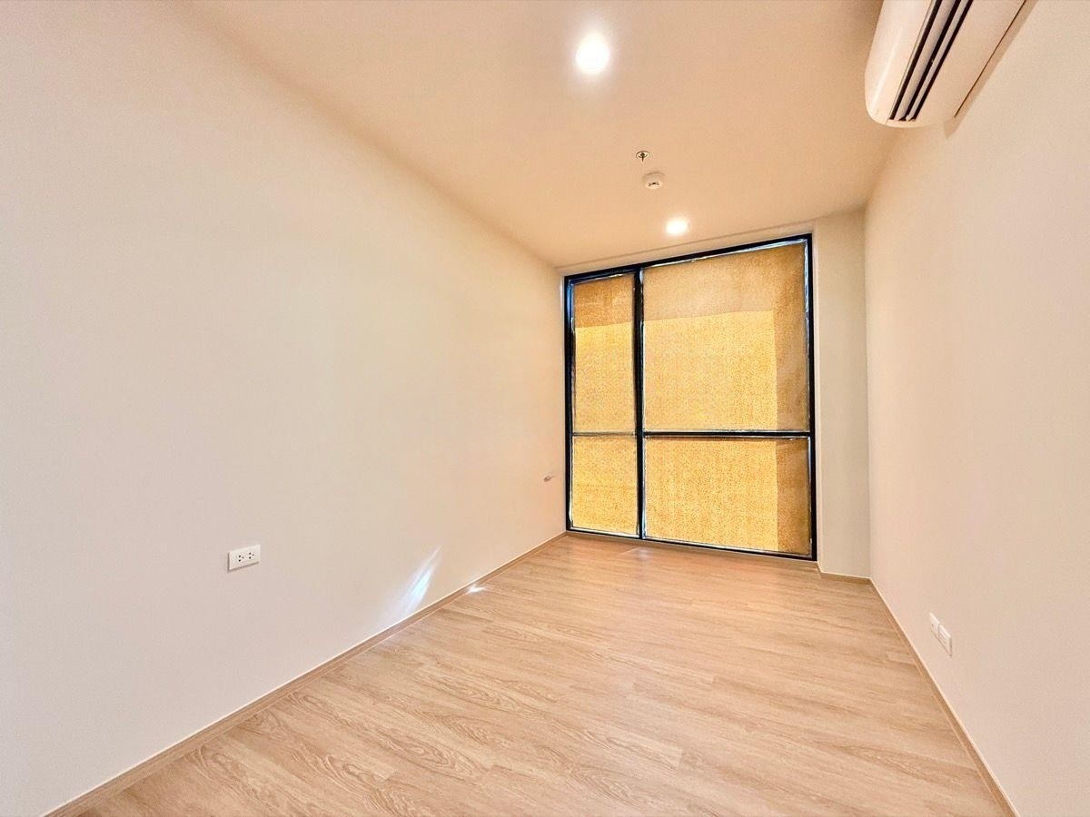 3 Bedroom Condo For Sale in Thung Mahamek, Sathon, Bangkok - Image 13