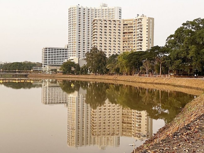 Riverside Condo - Image 5