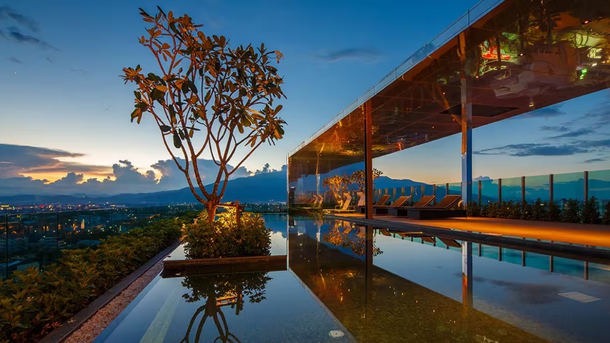 Astra Condo - Image 7